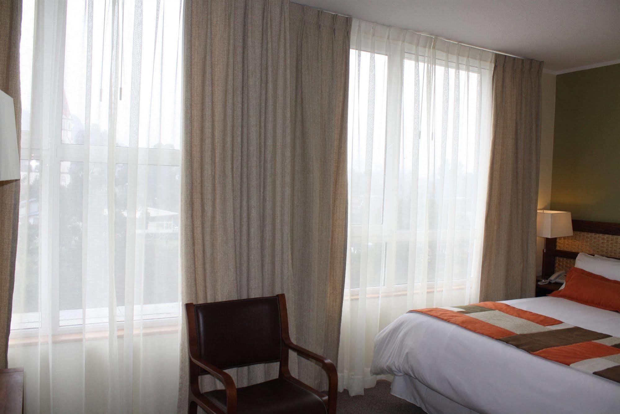 Solace Hotel Puerto Varas Exterior photo